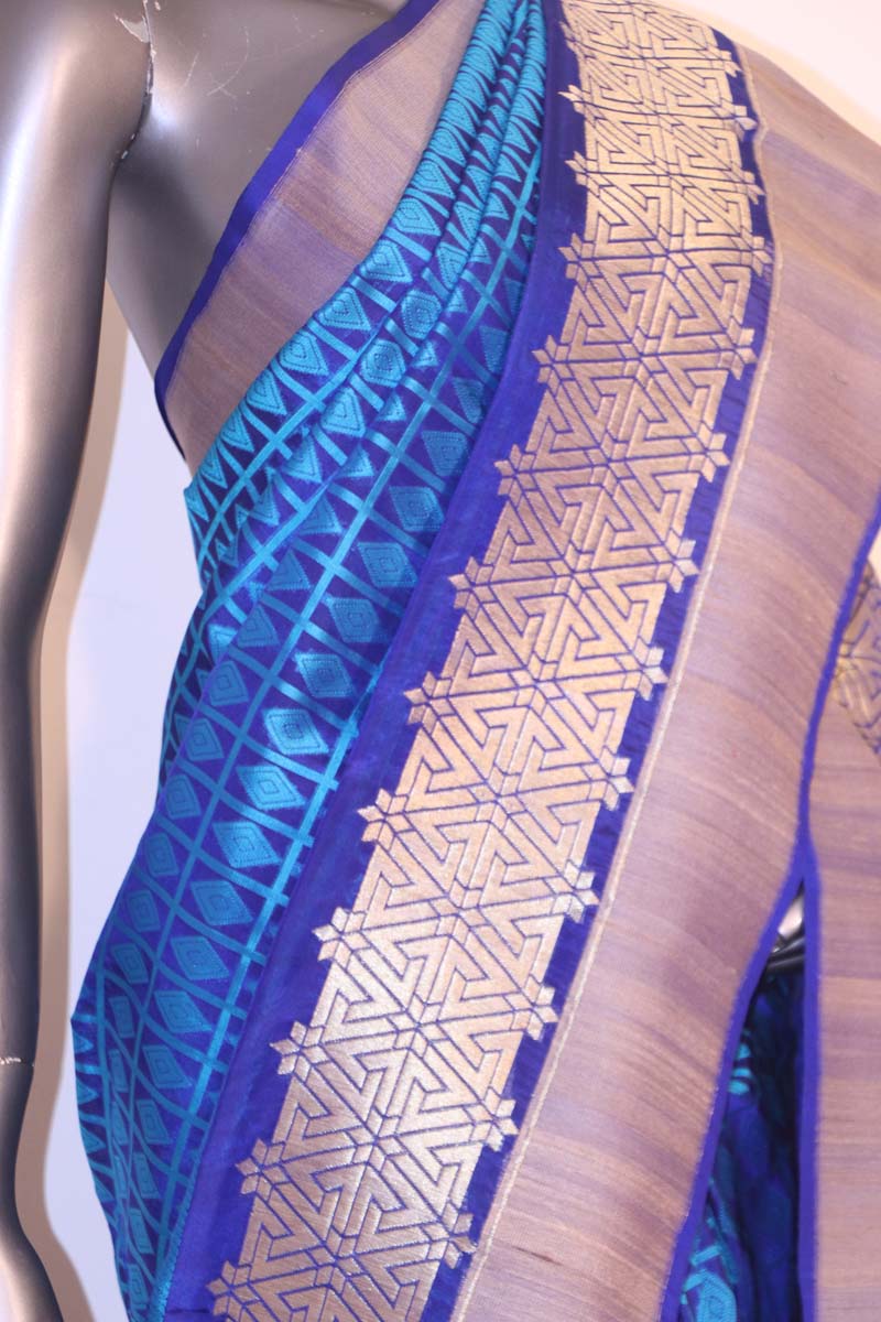 Special & Exclusive Handloom Banarasi Silk Saree AE204701
